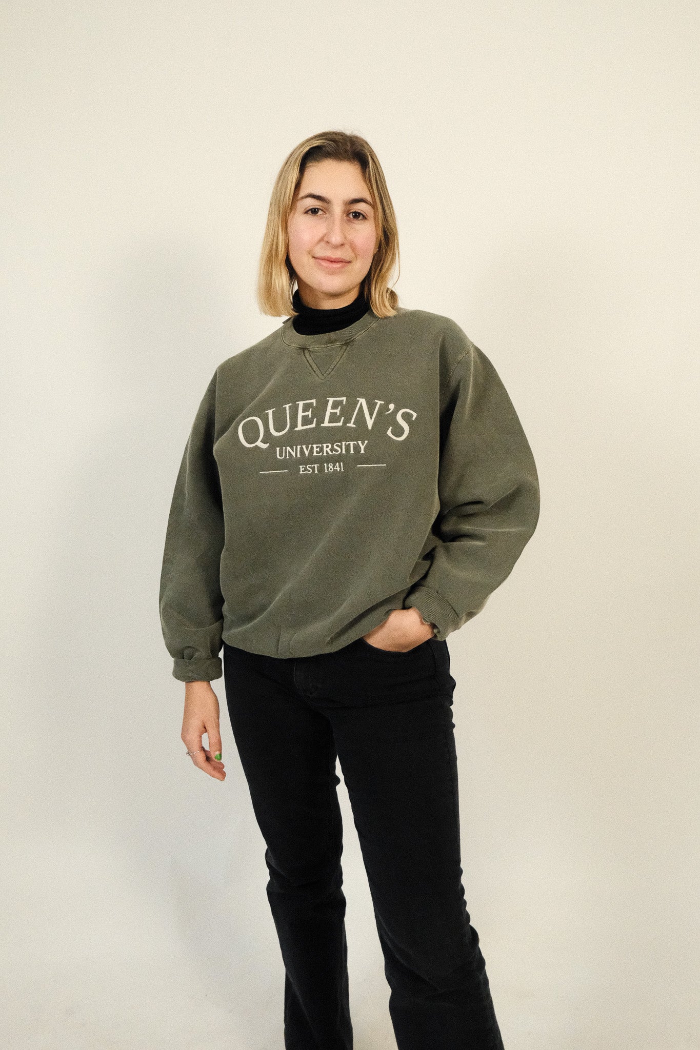 Queen's University Vintage Northerner Crewneck