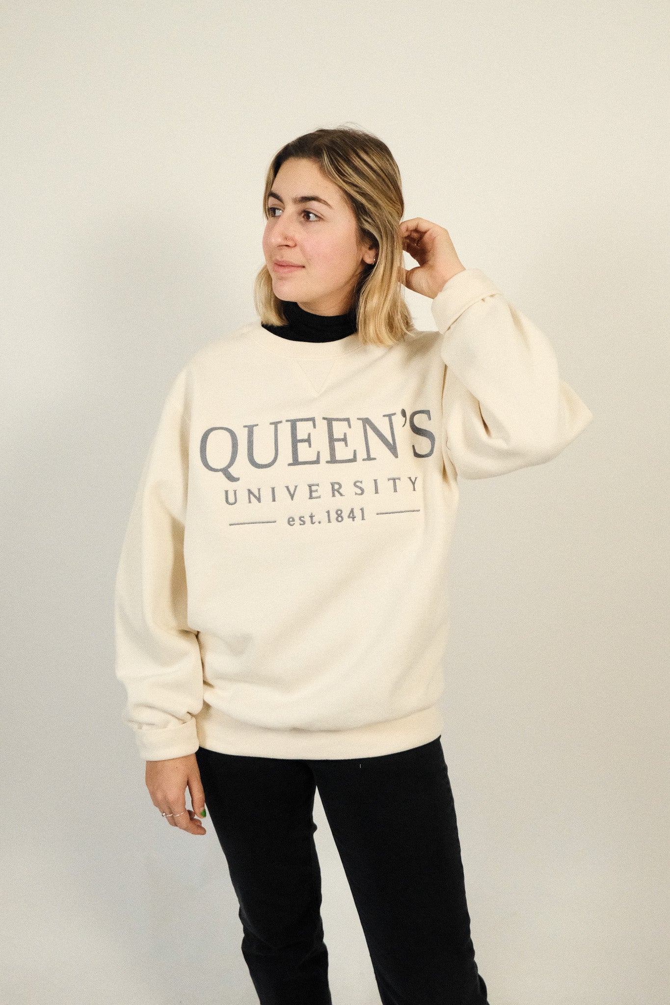 Queen's University Vintage Northerner Crewneck